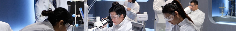走進隆力奇